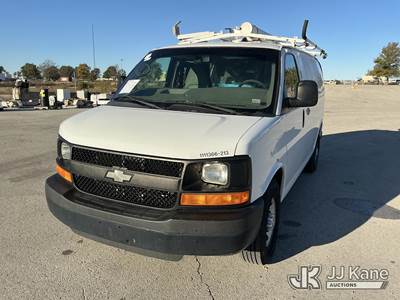 2013 Chevrolet Express G2500 Cargo Van