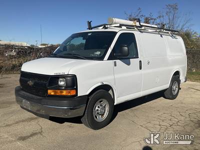 2014 Chevrolet Express G2500 Cargo Van