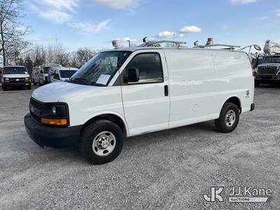 2013 Chevrolet Express G2500 Cargo Van