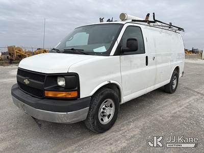 2014 Chevrolet Express G2500 Cargo Van
