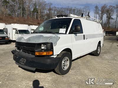 2011 Chevrolet Express G2500 Cargo Van