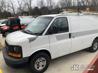 2011 Chevrolet Express G2500 Cargo Van