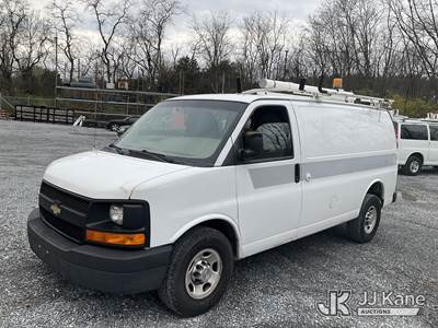 2012 Chevrolet Express G2500 Cargo Van