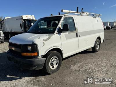2011 Chevrolet Express G2500 Cargo Van