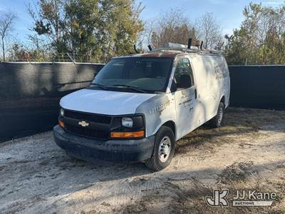 2011 Chevrolet Express G2500 Cargo Van