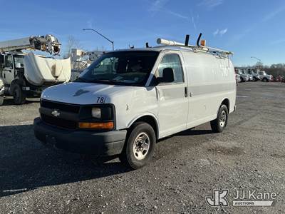 2011 Chevrolet Express G2500 Cargo Van