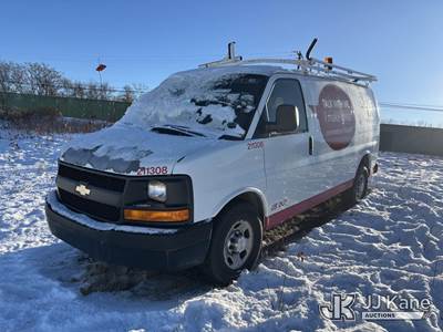 2011 Chevrolet Express G2500 Cargo Van
