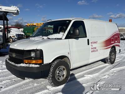 2012 Chevrolet Express G2500 Cargo Van