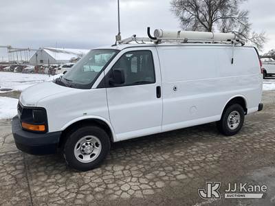 2015 Chevrolet Express G2500 Cargo Van