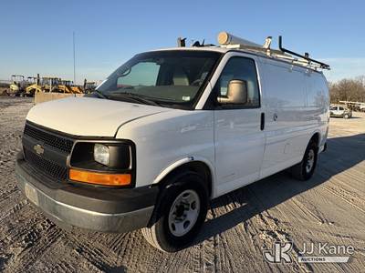 2014 Chevrolet Express G2500 Cargo Van