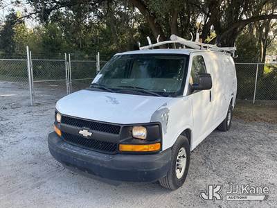 2011 Chevrolet Express G2500 Cargo Van
