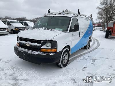 2013 Chevrolet Express G2500 Cargo Van