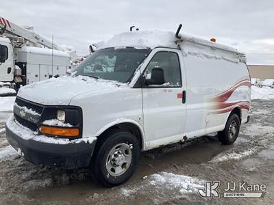 2013 Chevrolet Express G2500 Cargo Van