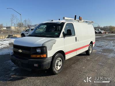 2011 Chevrolet Express G2500 Cargo Van