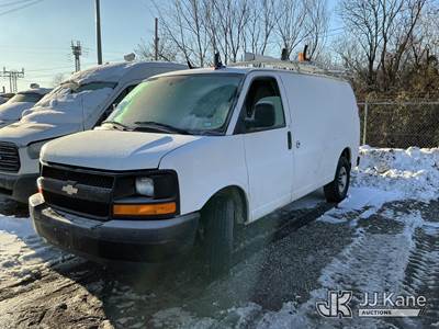 2017 Chevrolet Express G2500 Cargo Van
