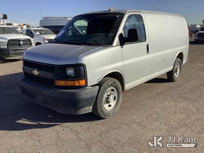 2017 Chevrolet Express G2500 Cargo Van