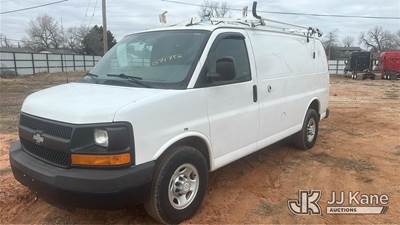 2015 Chevrolet Express G2500 Cargo Van