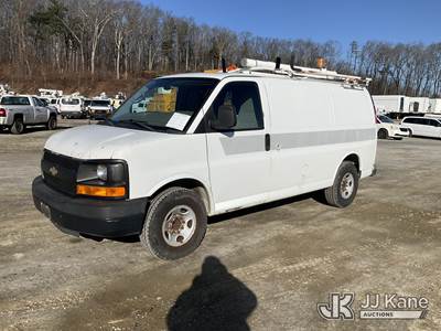2011 Chevrolet Express G2500 Cargo Van