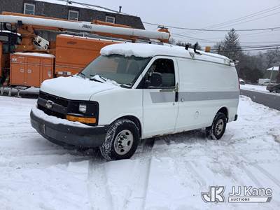 2011 Chevrolet Express G2500 Cargo Van
