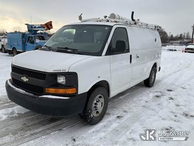 2013 Chevrolet Express G2500 Cargo Van