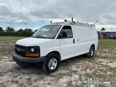 2015 Chevrolet Express G2500 Cargo Van