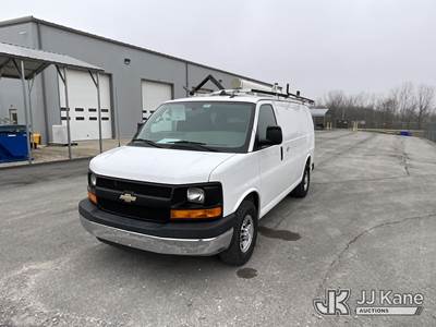 2014 Chevrolet Express G2500 Cargo Van