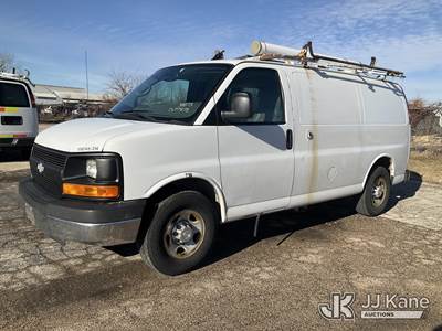 2014 Chevrolet Express G2500 Cargo Van