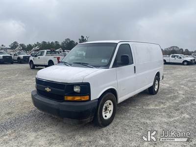 2017 Chevrolet Express G2500 Cargo Van
