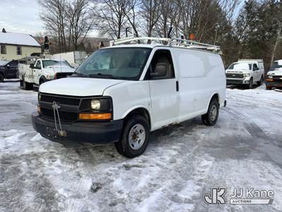 2012 Chevrolet Express G2500 Cargo Van