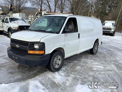 2012 Chevrolet Express G2500 Cargo Van