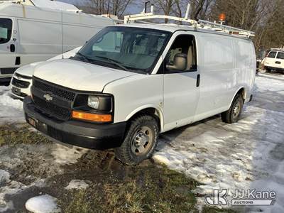 2013 Chevrolet Express G2500 Cargo Van
