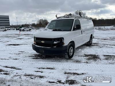 2013 Chevrolet Express G2500 Cargo Van