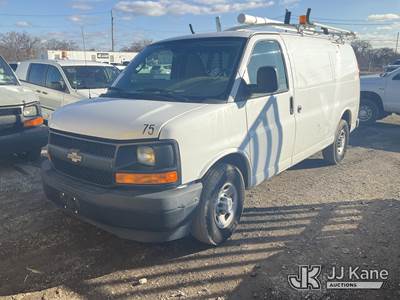 2017 Chevrolet Express G2500 Cargo Van