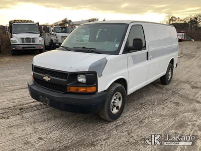 2011 Chevrolet Express G2500 Cargo Van