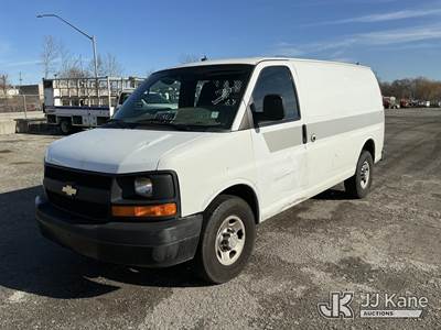 2011 Chevrolet Express G2500 Cargo Van