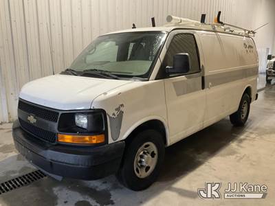 2011 Chevrolet Express G2500 Cargo Van