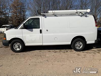 2013 Chevrolet Express G2500 Cargo Van