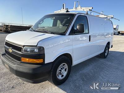 2018 Chevrolet Express G2500 Cargo Van