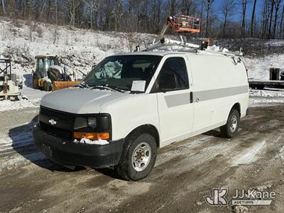 2011 Chevrolet Express G2500 Cargo Van