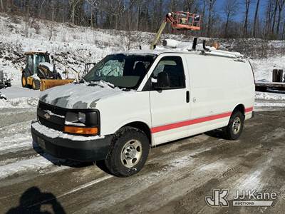 2011 Chevrolet Express G2500 Cargo Van
