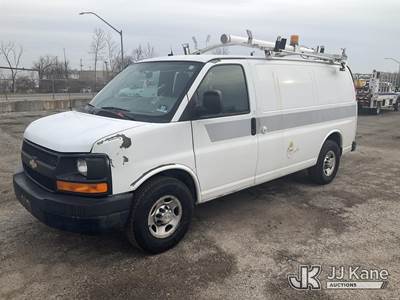 2011 Chevrolet Express G2500 Cargo Van