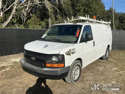 2011 Chevrolet Express G2500 Cargo Van