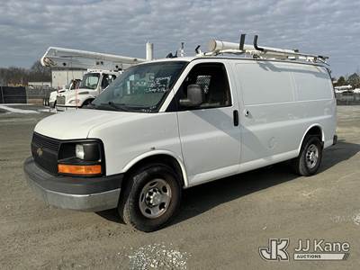 2014 Chevrolet Express G2500 Cargo Van