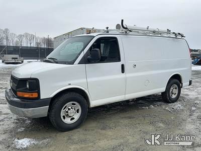 2014 Chevrolet Express G2500 Cargo Van