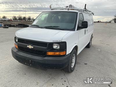2015 Chevrolet Express G2500 Cargo Van