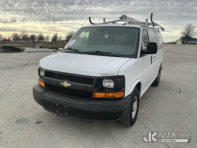 2015 Chevrolet Express G2500 Cargo Van