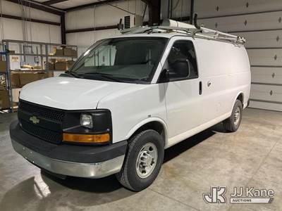 2014 Chevrolet Express G2500 Cargo Van