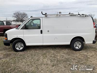 2016 Chevrolet Express G2500 Cargo Van