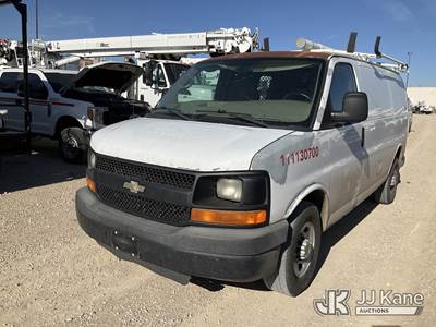 2011 Chevrolet Express G2500 Cargo Van