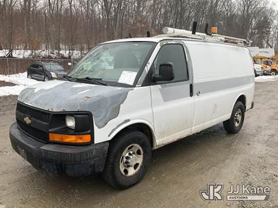 2011 Chevrolet Express G2500 Cargo Van